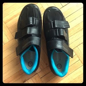 Shimano cycling shoes, used twice!